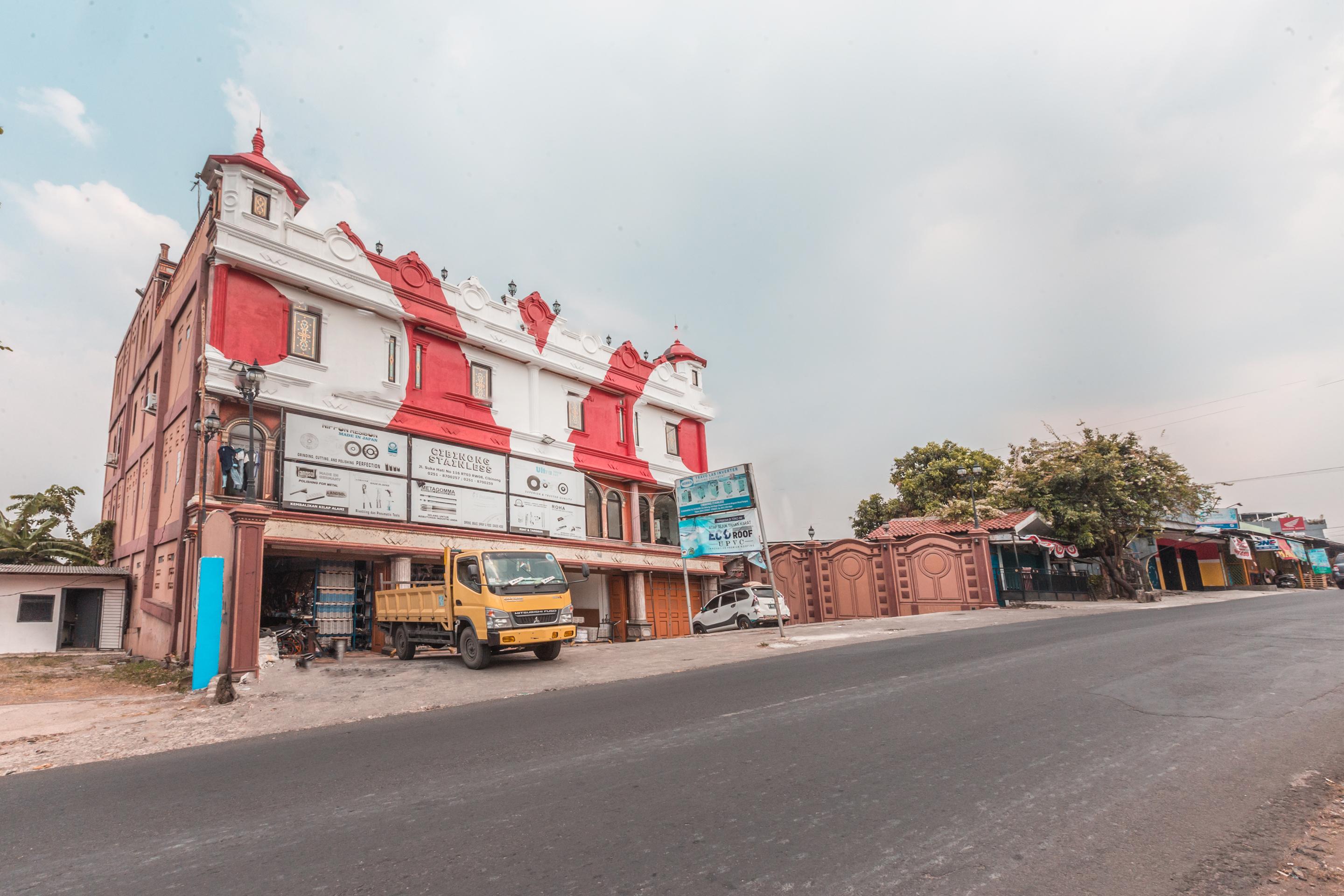 Super Oyo 1640 Fallinda Hotel Bogor Exterior photo